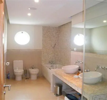 Vale Do Garrao Sleeps 10 Pool Air Con Villa